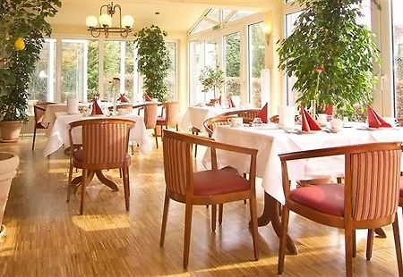 Biohotel Am Lunik Park Hohen Neuendorf Restoran gambar